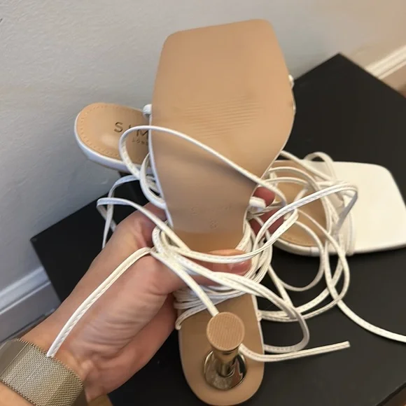 Simmi London Shoes Baylee Ankle Tie Heels in White Color: Gold/White Size: 8 - Picture 4 of 5